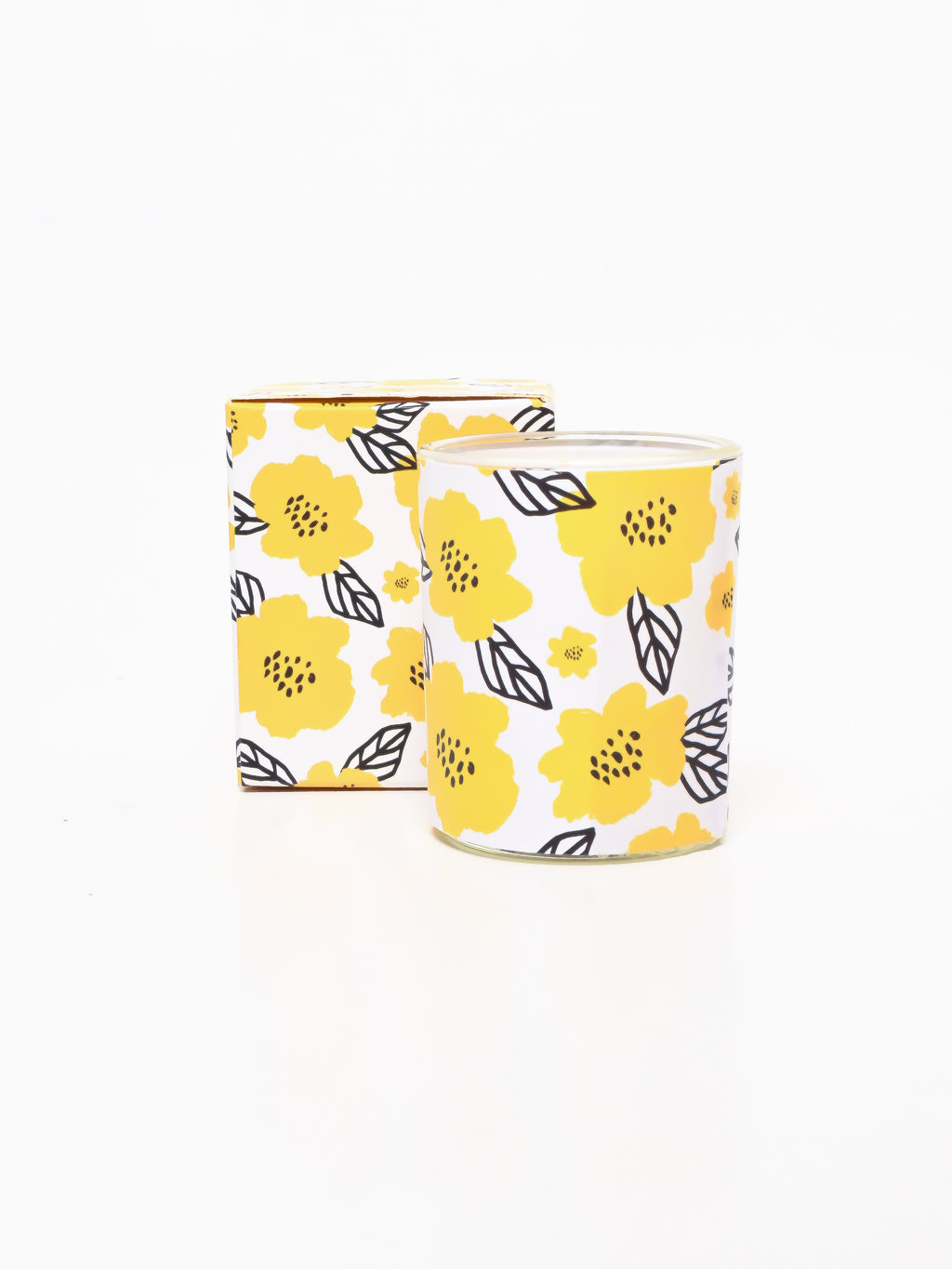 Blooms Candle: Lemon Grass and Ginger